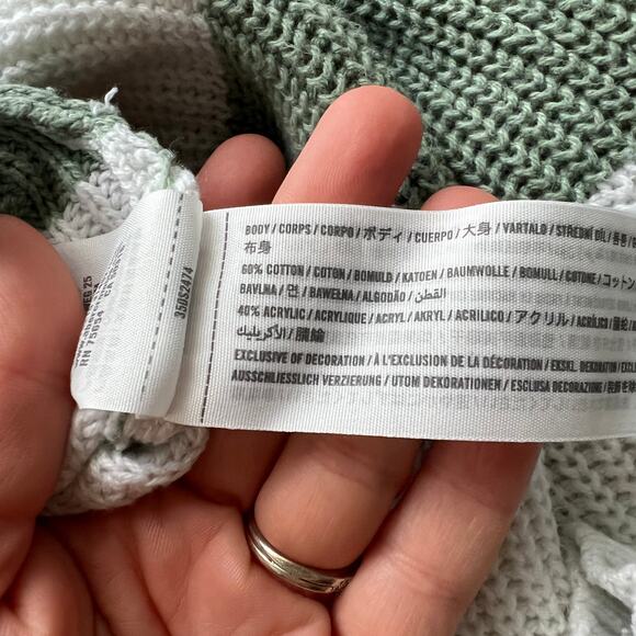 Hollister White Green Stripe Cropped Sweater Large - Picture 5 of 7